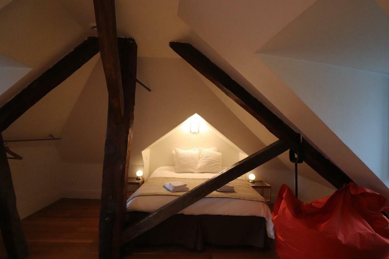 Le Doyenne - Entree Autonome - Hypercentre Bed & Breakfast Льо Ман Екстериор снимка